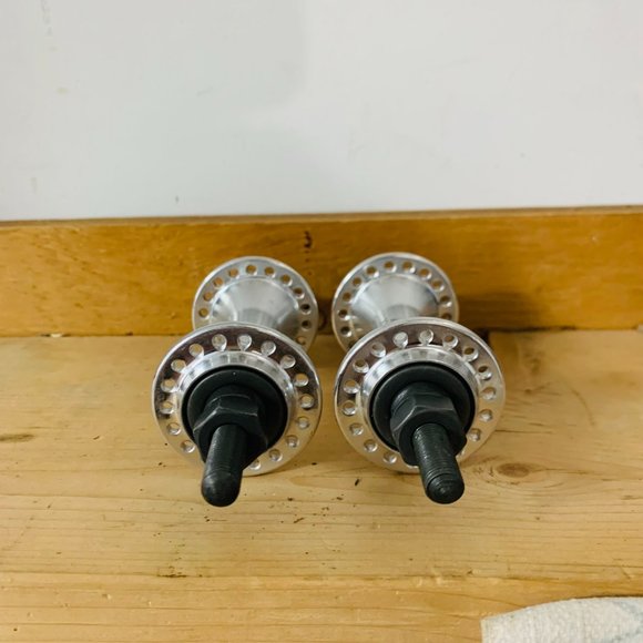 JoyTech Front Hub - Picture 3 of 3